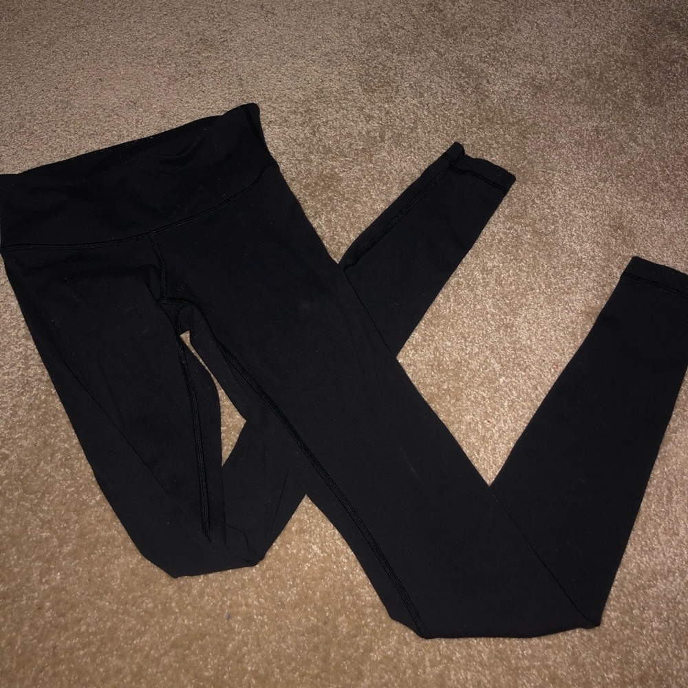 Black Lululemon wunder under full length pant